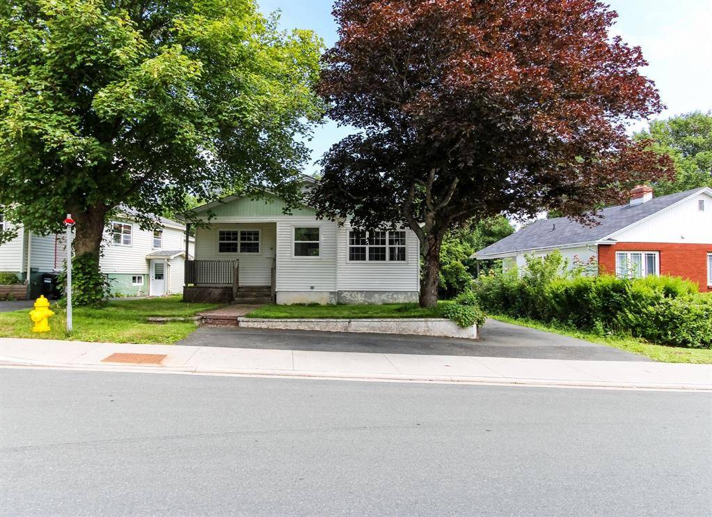 10 Baltimore Street, St. John's, NL A1B 3B9bbb