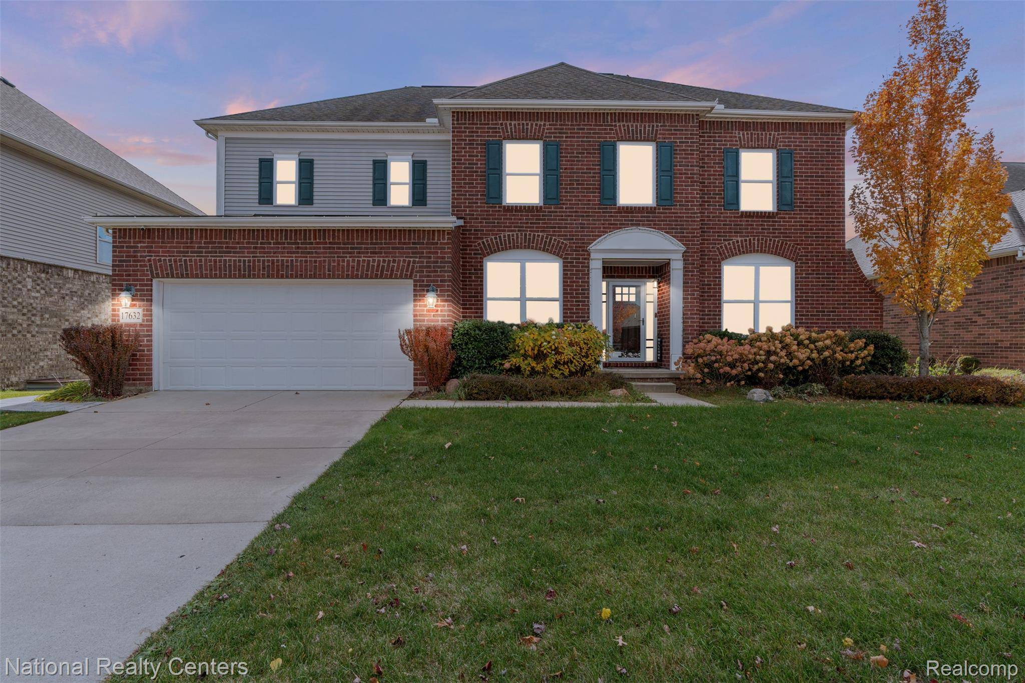 17632 Goldeneye DR, Clinton Charter Township, MI 48038