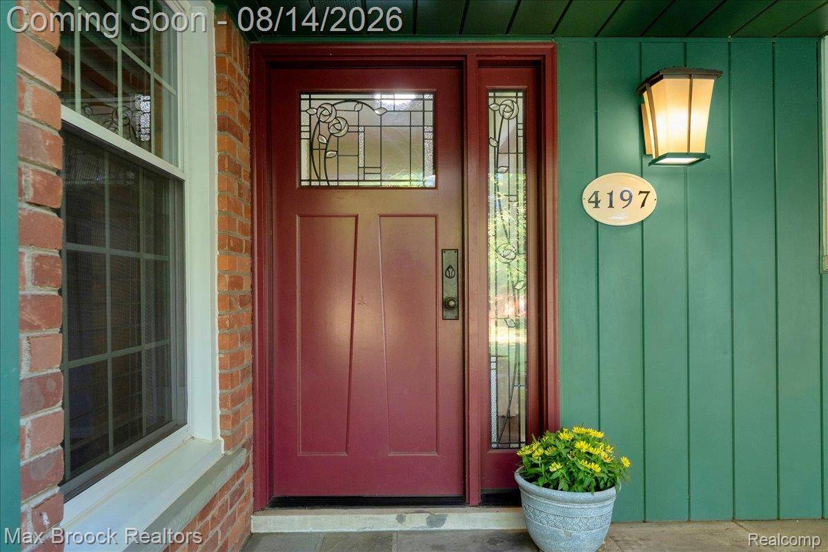 4197 Orchard Hill DR, Bloomfield Charter Township, MI 48304