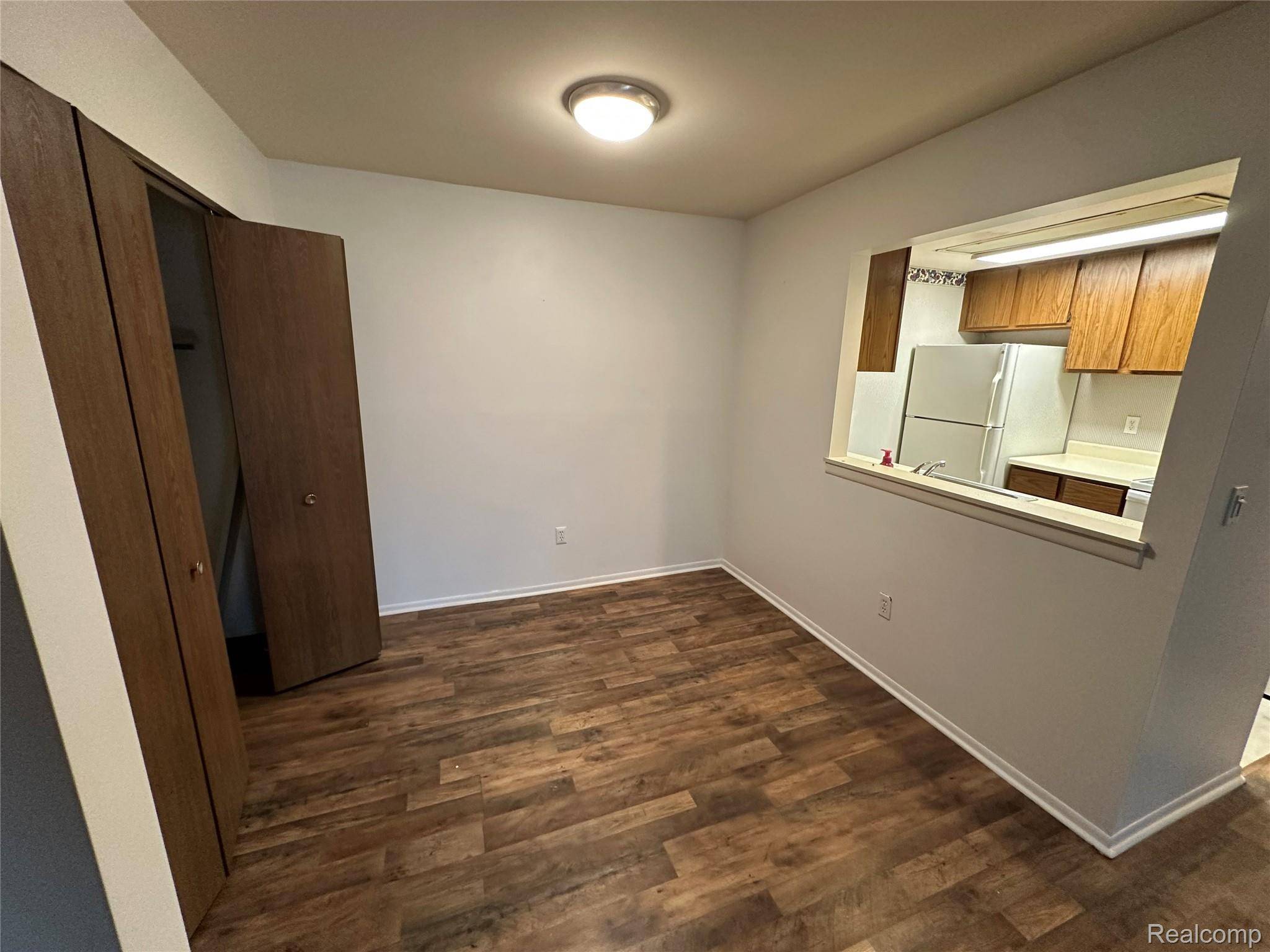 1459 E Chateau Vert ST E #H, Ypsilanti Charter Township, MI 48197