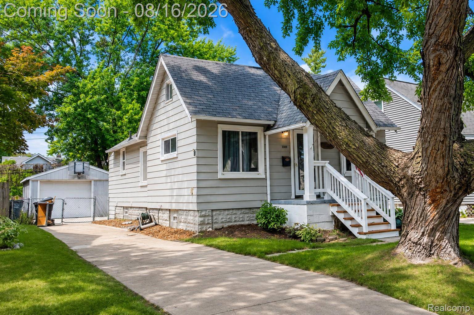 3309 Cummings AVE, Berkley, MI 48072