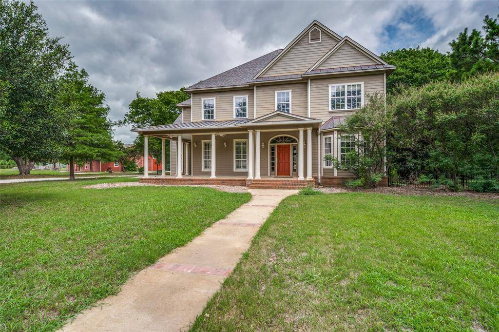 1833 Dr Sanders Road, Cross Roads, TX 76227
