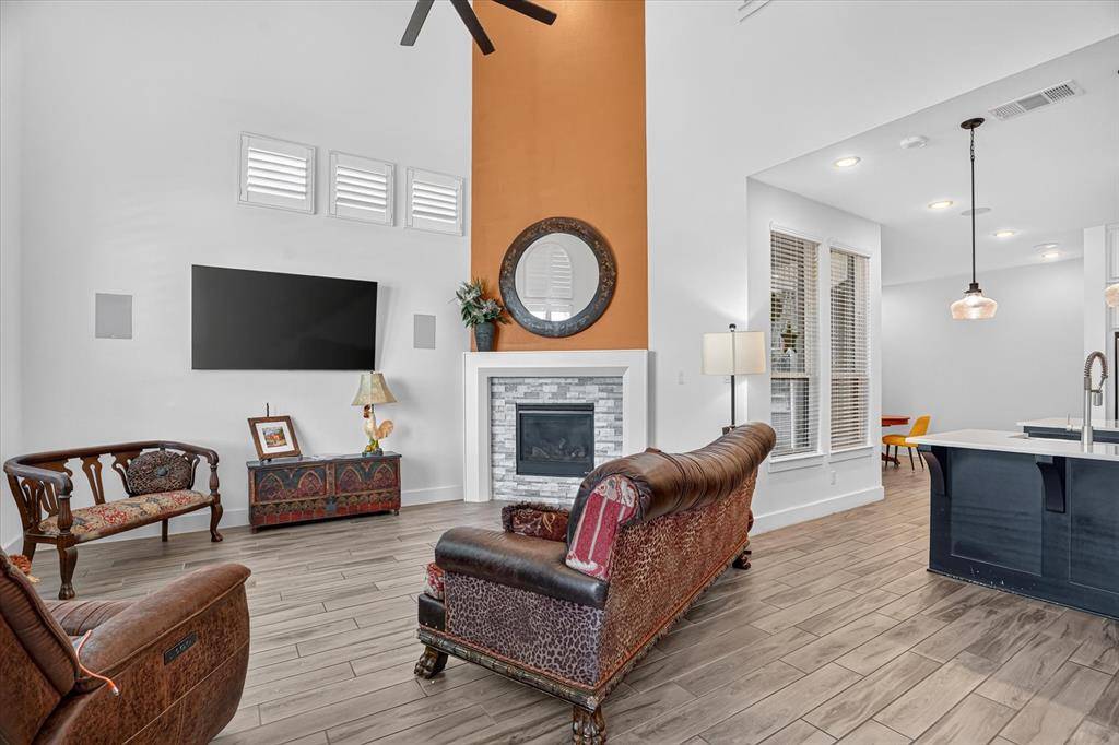 2341 Longspur Drive, Fort Worth, TX 76008