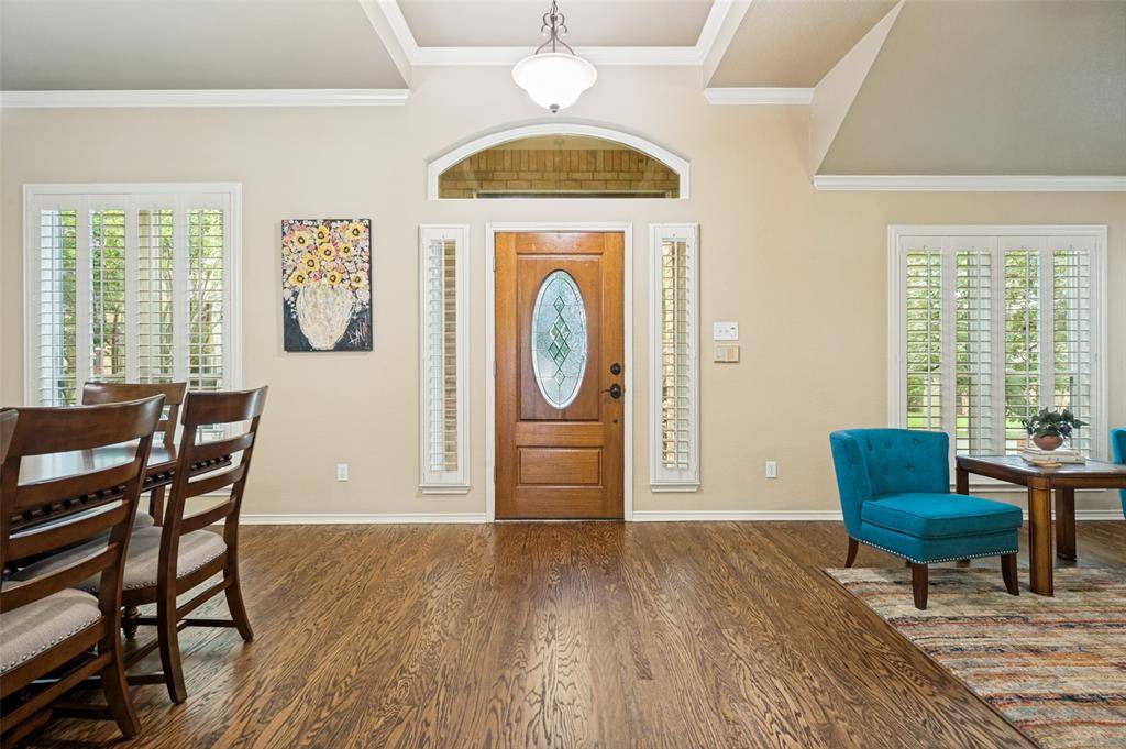 2119 Shumard Oak Lane, Irving, TX 75063