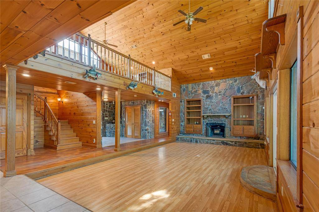 660 County Road 1503, Alba, TX 75410