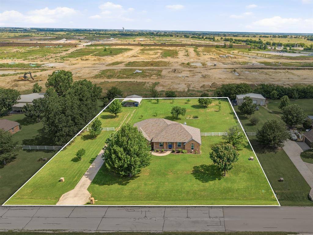 2717 Aston Meadows Drive, Haslet, TX 76052