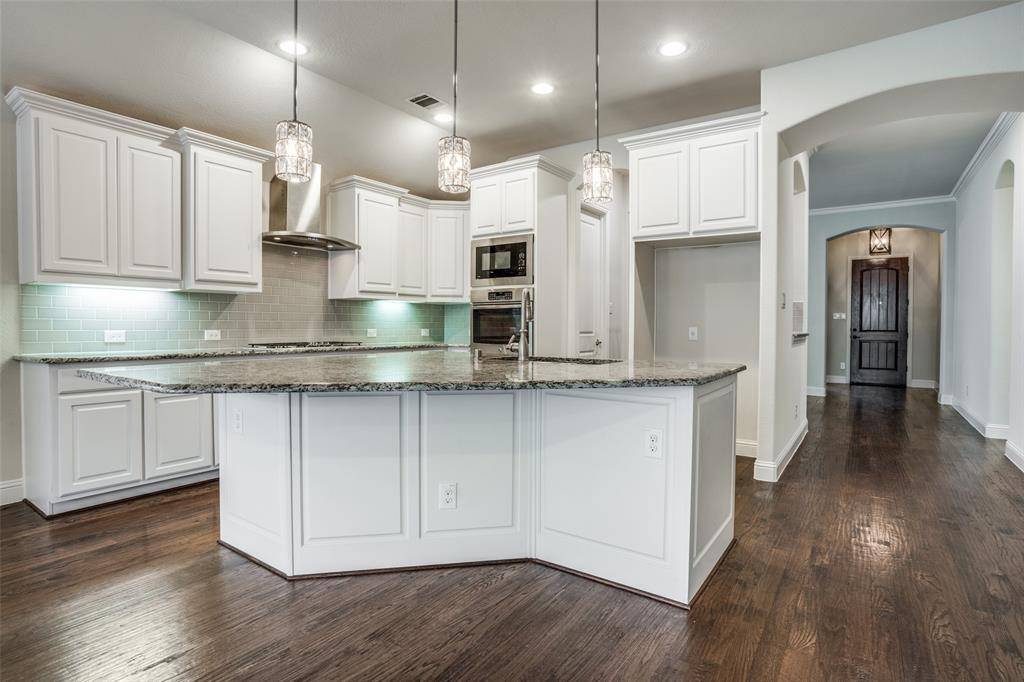 2348 Mare Road, Carrollton, TX 75010