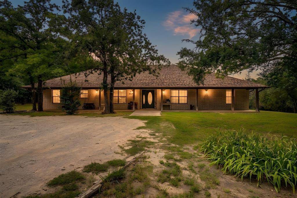 1110 Jones Road, Weatherford, TX 76088