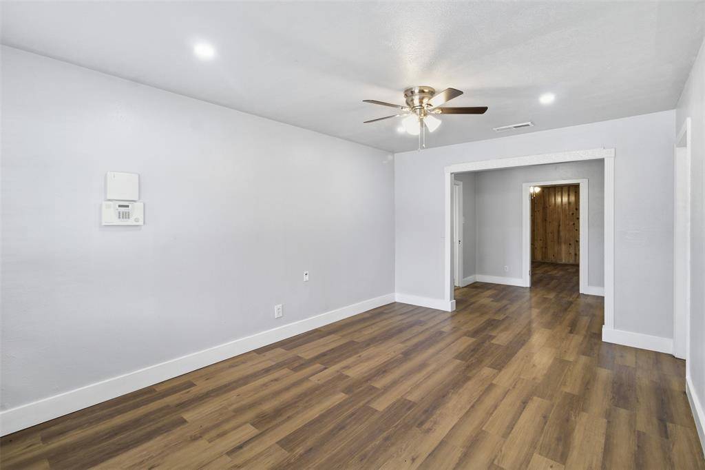 3015 Anzio Drive, Dallas, TX 75224