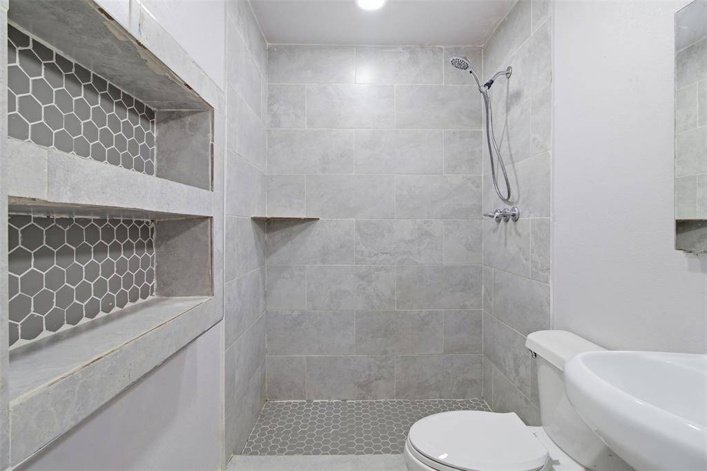 3015 Anzio Drive, Dallas, TX 75224