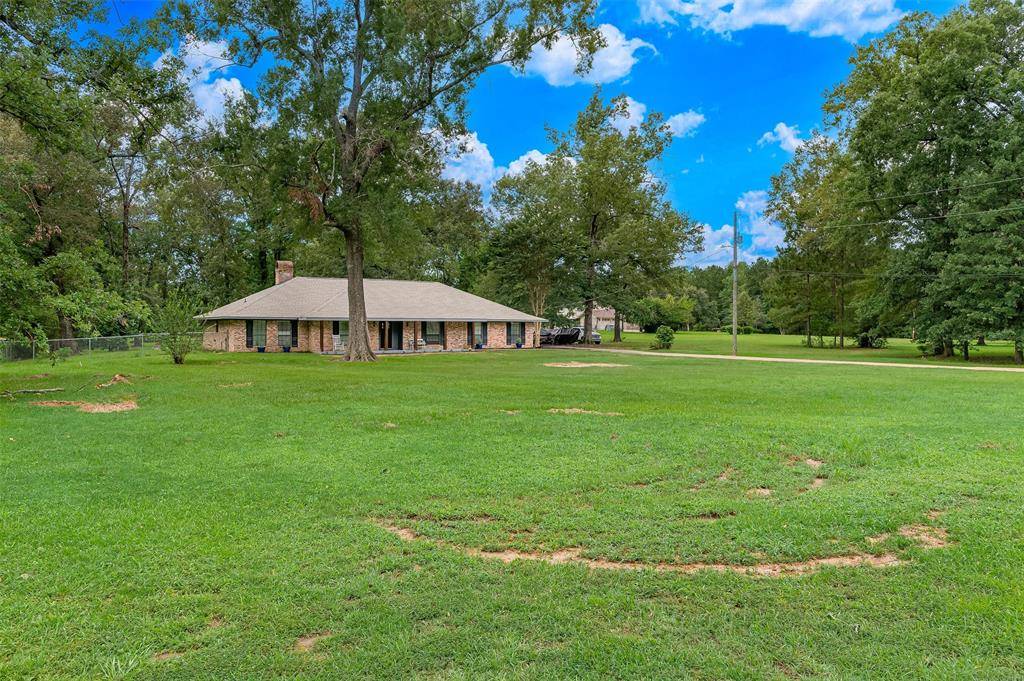 7433 Whispering Pines Drive, Shreveport, LA 71129