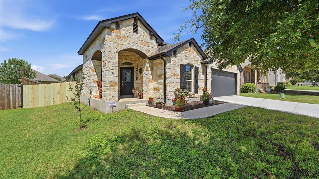 2122 Dragon Trail, New Braunfels, TX 78130