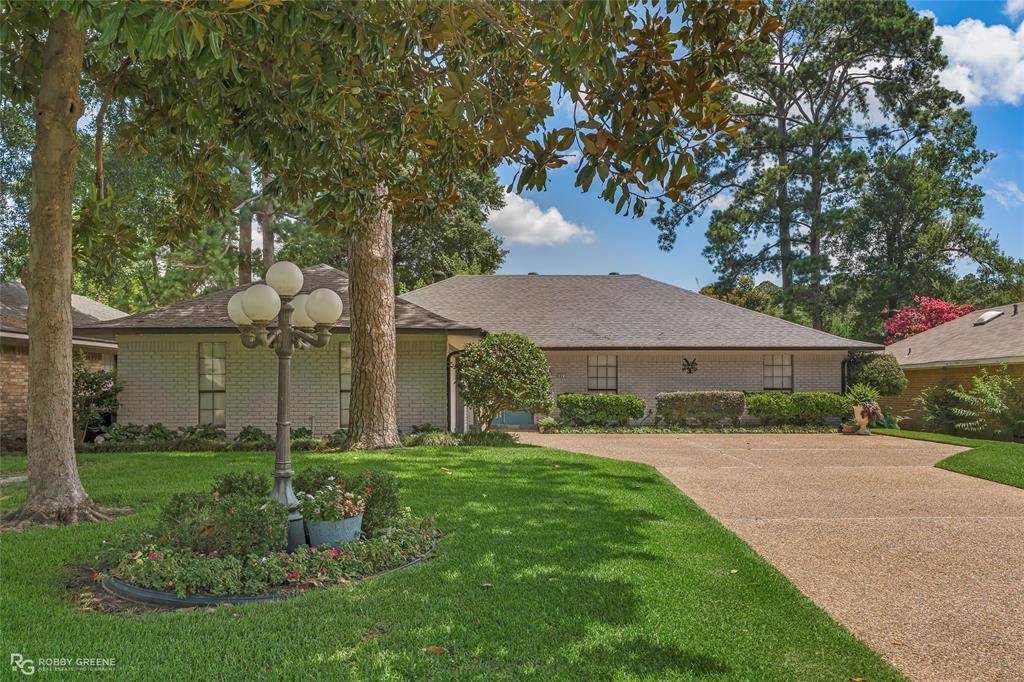 9841 High Point Drive, Shreveport, LA 71106