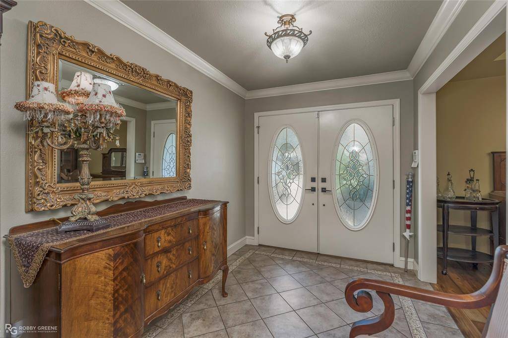9841 High Point Drive, Shreveport, LA 71106