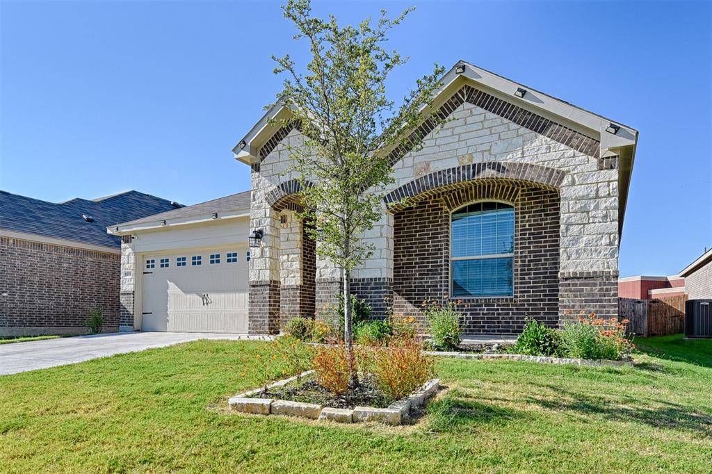 5513 Brahma Trail, Fort Worth, TX 76179