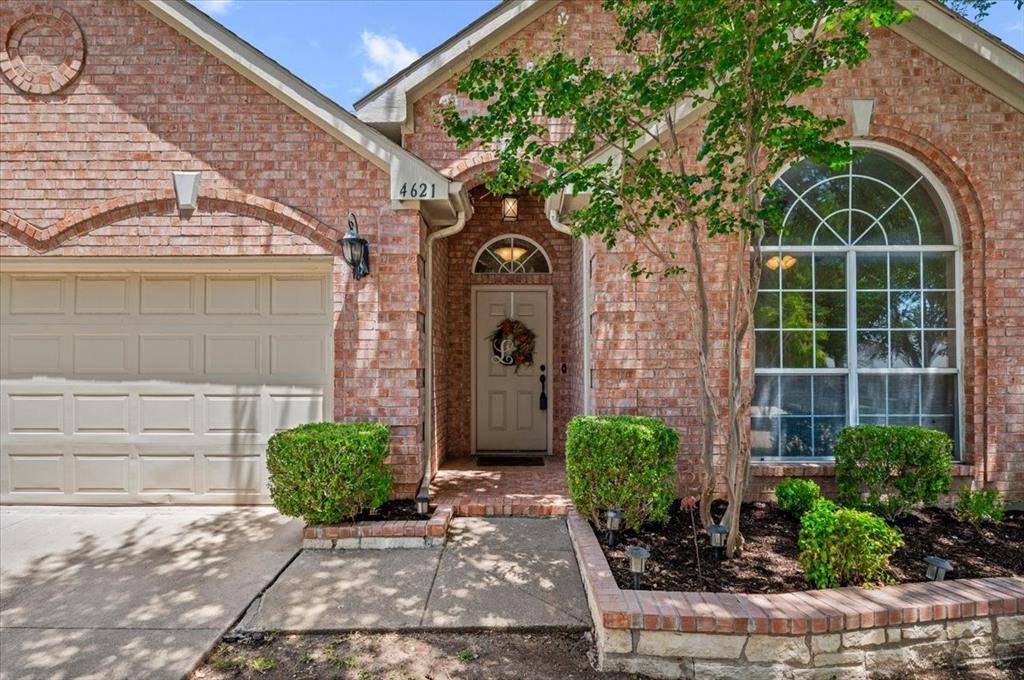 4621 Angelina Way, Fort Worth, TX 76137