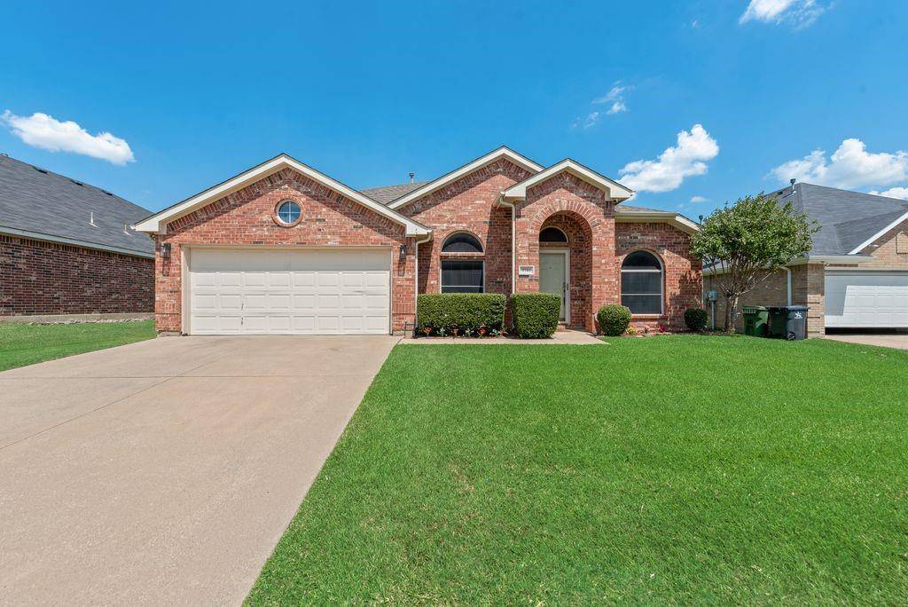 7711 Pittsford Lane, Arlington, TX 76002