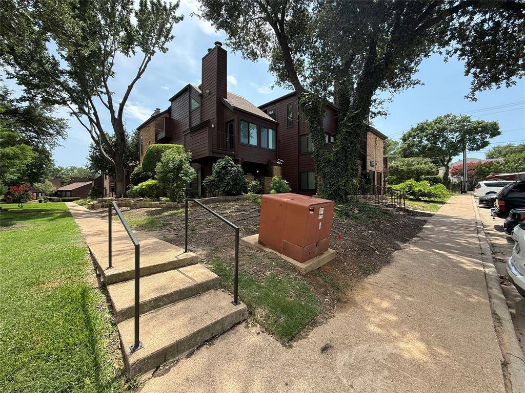 1700 Baird Farm Circle #1306, Arlington, TX 76006