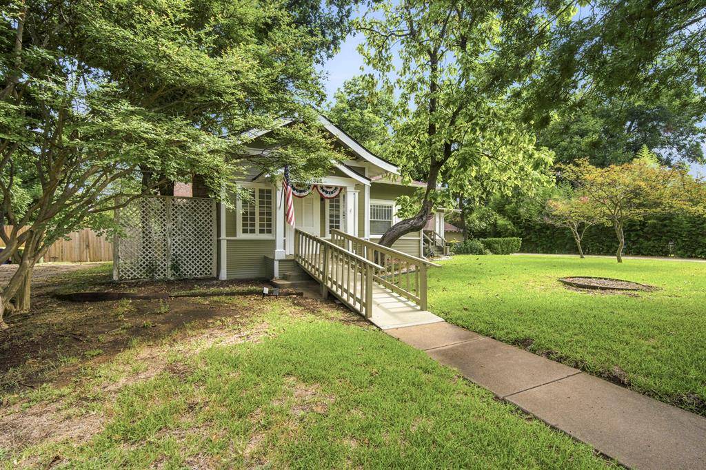 313 Corsicana Street, Hillsboro, TX 76645