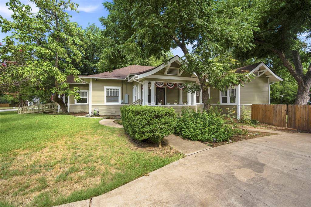 313 Corsicana Street, Hillsboro, TX 76645