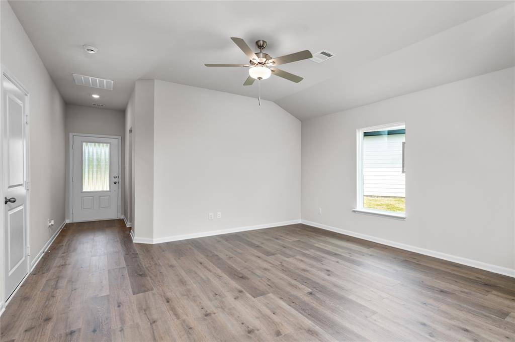 1412 Reiner Drive, Crandall, TX 75114