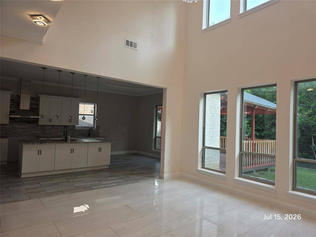 805 Norton Drive, Mesquite, TX 75149
