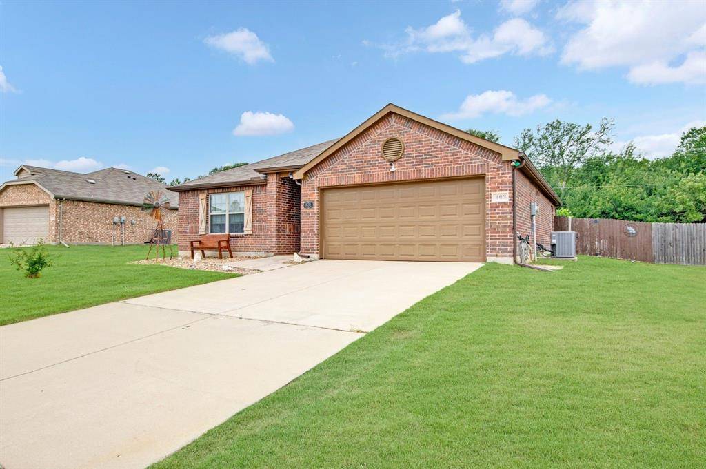 408 Highmeadow Drive, Aubrey, TX 76227