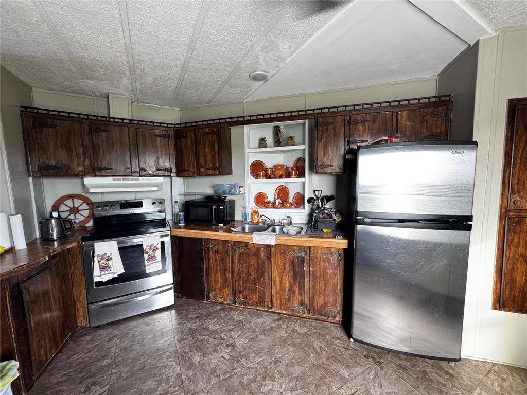 890 S Fm 1951, Coolidge, TX 76635