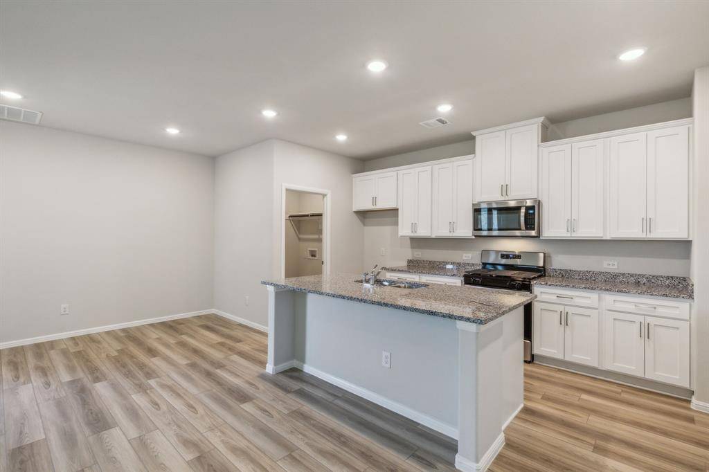 3010 Isla Terrace, Princeton, TX 75407