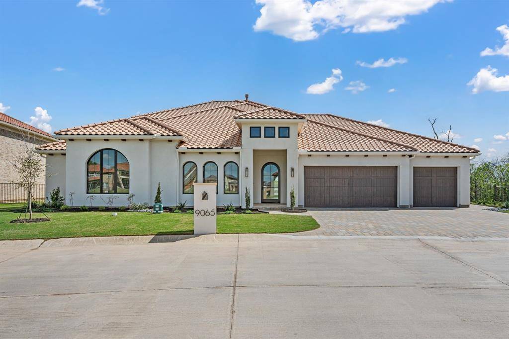 9065 Lakeside Drive, Fort Worth, TX 76179