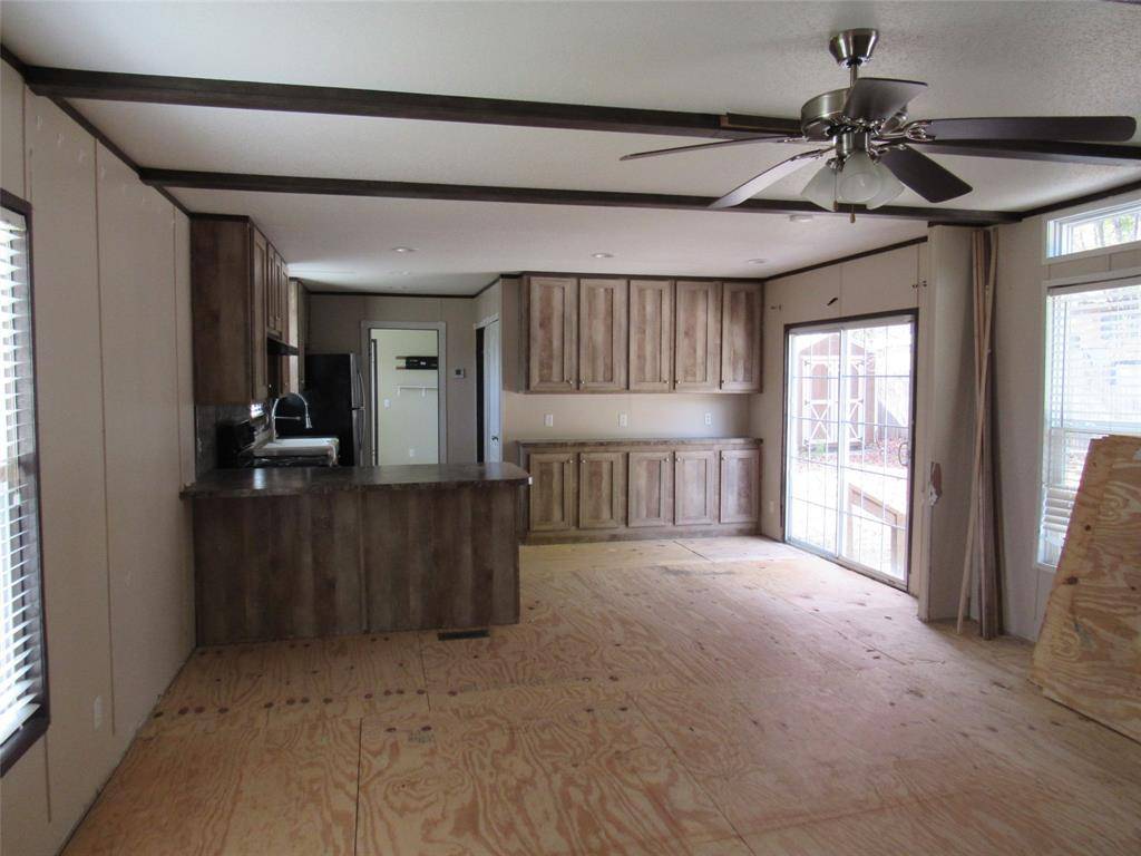 144 9th Street, Whitney, TX 76692