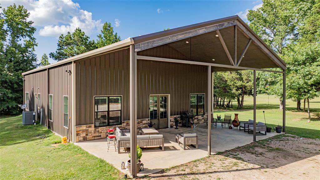 7635 N US Highway 271 Highway, Mount Pleasant, TX 75455