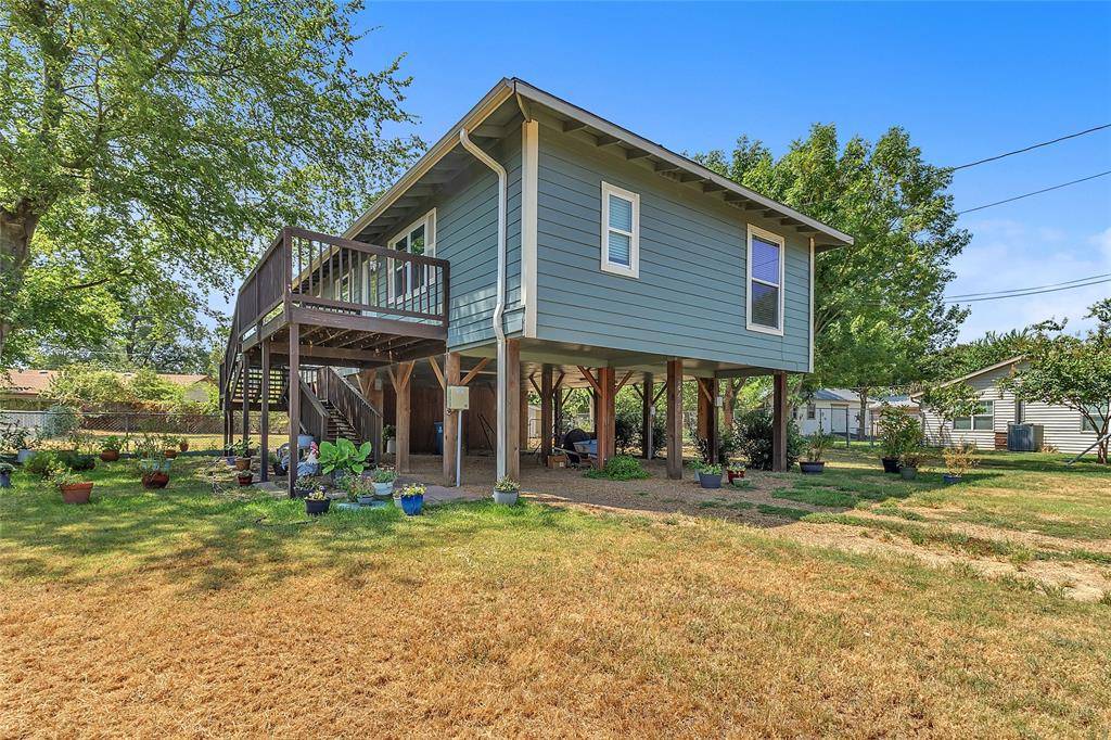 242 Autumn Wood Trail, Gun Barrel City, TX 75156