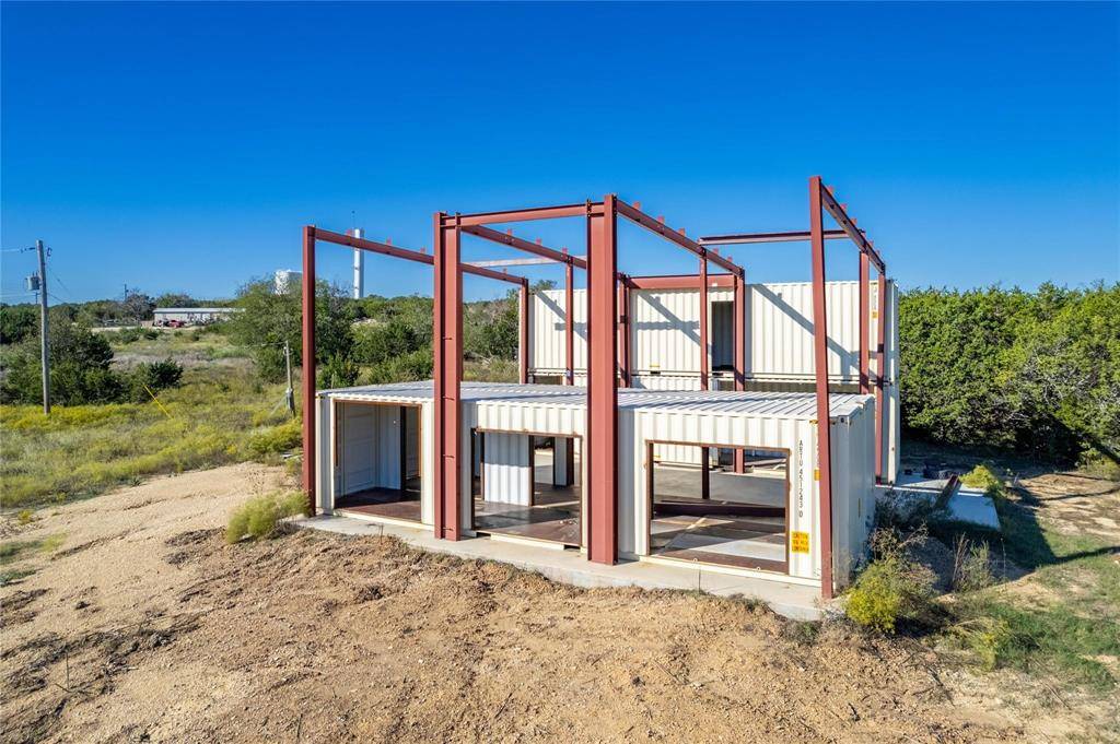 237 County Road 2565, Walnut Springs, TX 76690