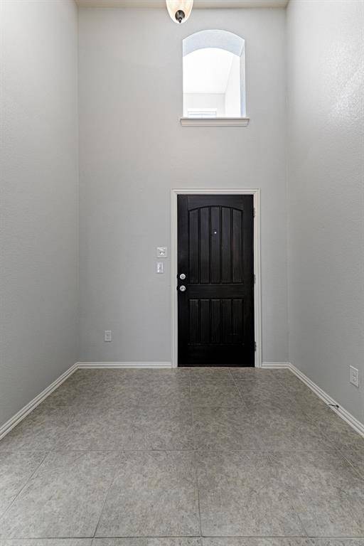 8840 Night Wind Lane, Fort Worth, TX 76244