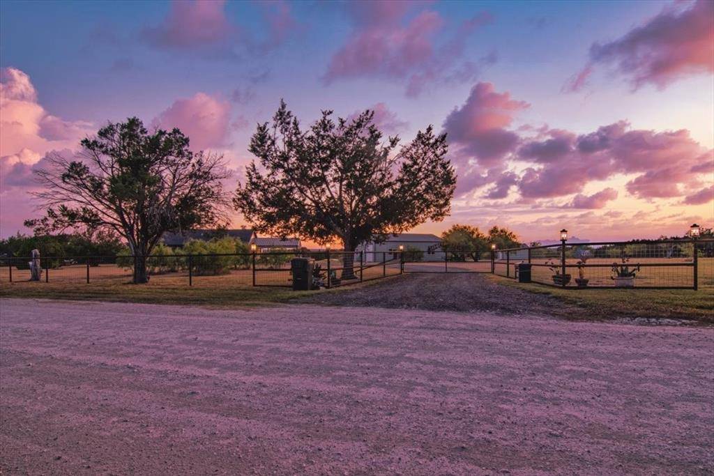 910 Star Lane, Gatesville, TX 76528