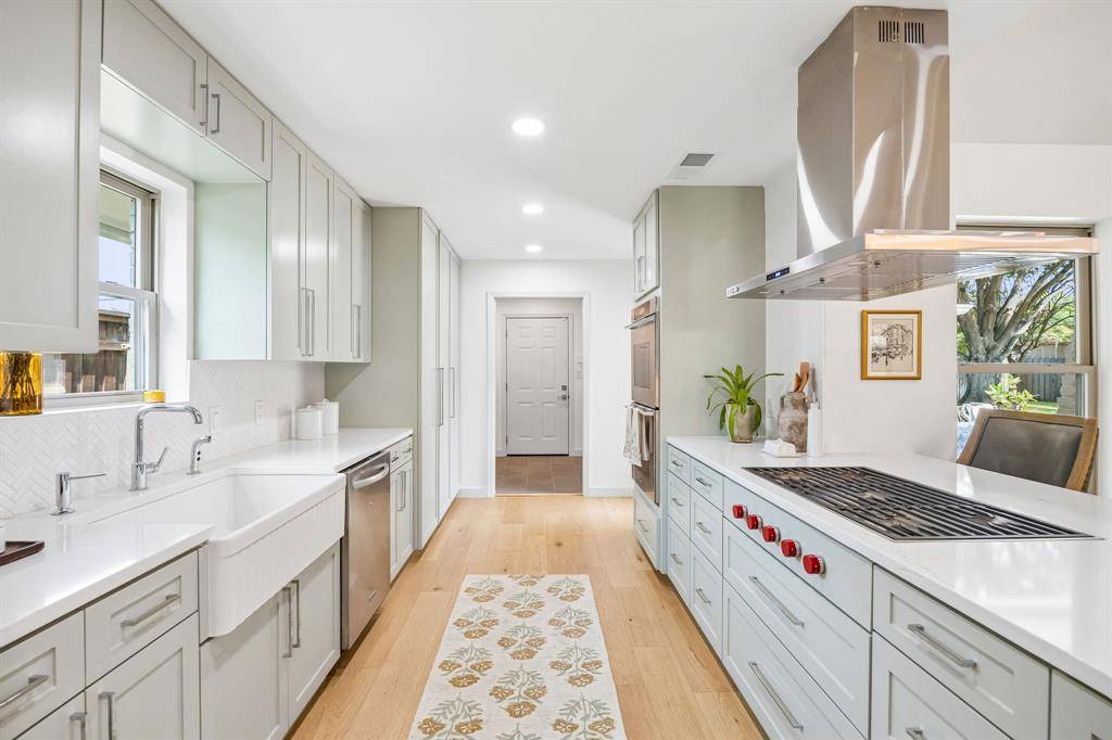 10530 Countess Drive, Dallas, TX 75229
