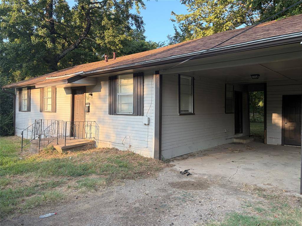 120 23rd Street NW, Paris, TX 75460