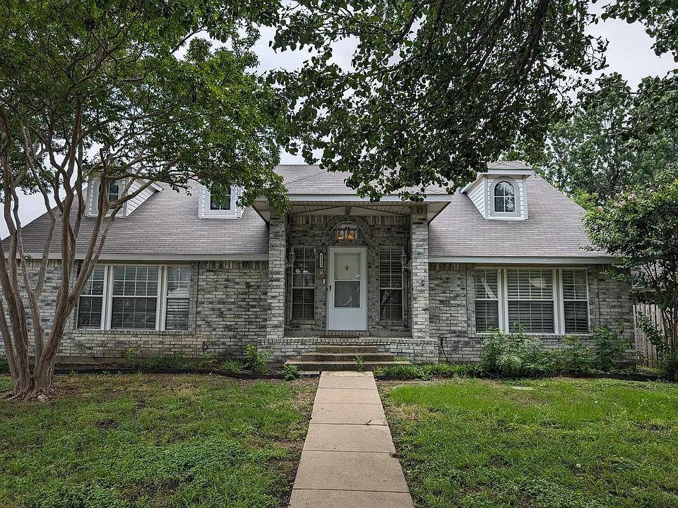 5232 Goodman Drive, The Colony, TX 75056