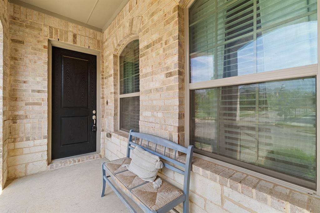 8313 Cotton Belt Lane, North Richland Hills, TX 76182