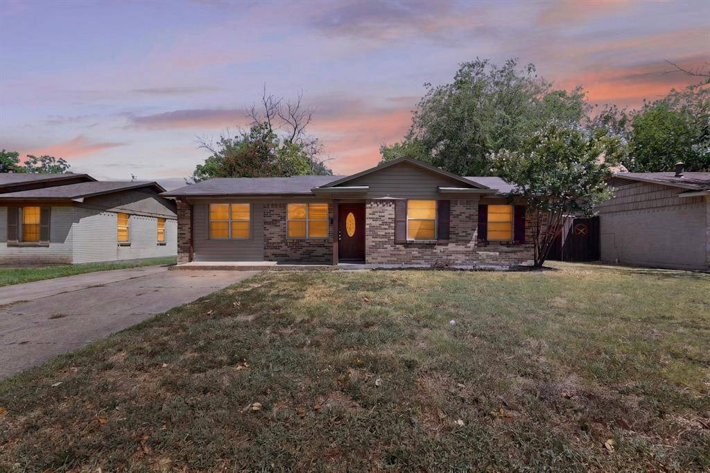 917 Miranda Drive, Mesquite, TX 75149
