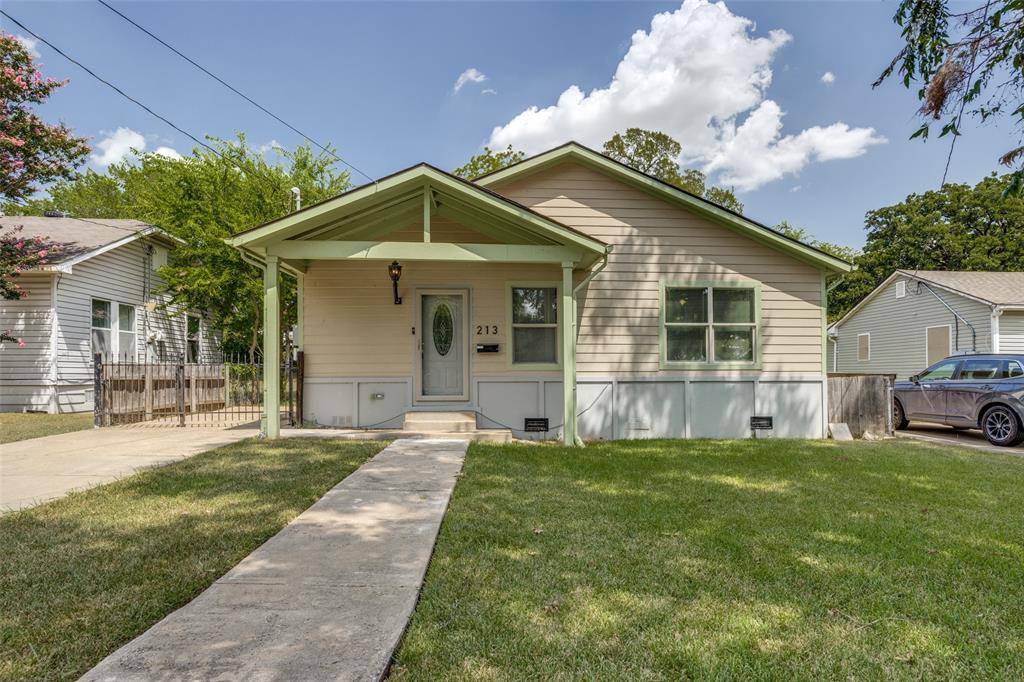 213 N Holly Avenue, Sherman, TX 75092