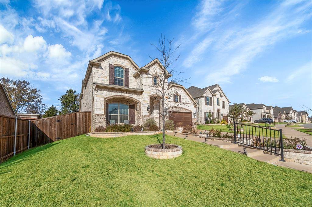 2218 Christopher Lane, Euless, TX 76040