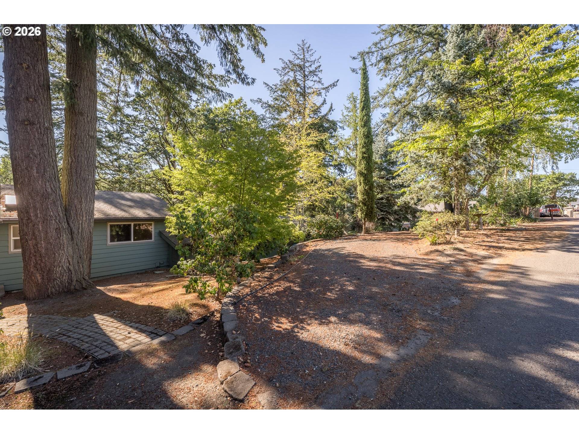 1520 LAUREL HEIGHTS DR NW, Albany, OR 97321