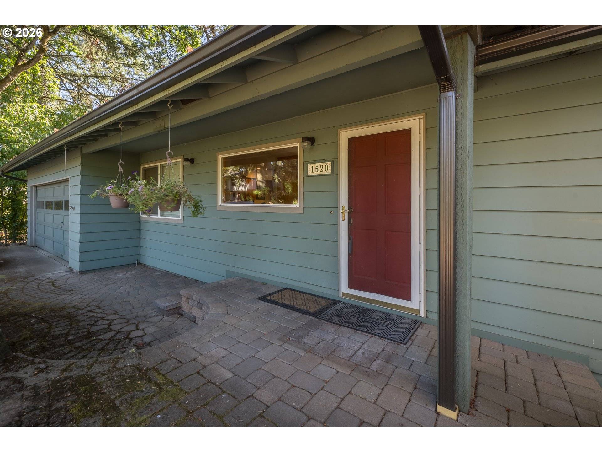 1520 LAUREL HEIGHTS DR NW, Albany, OR 97321