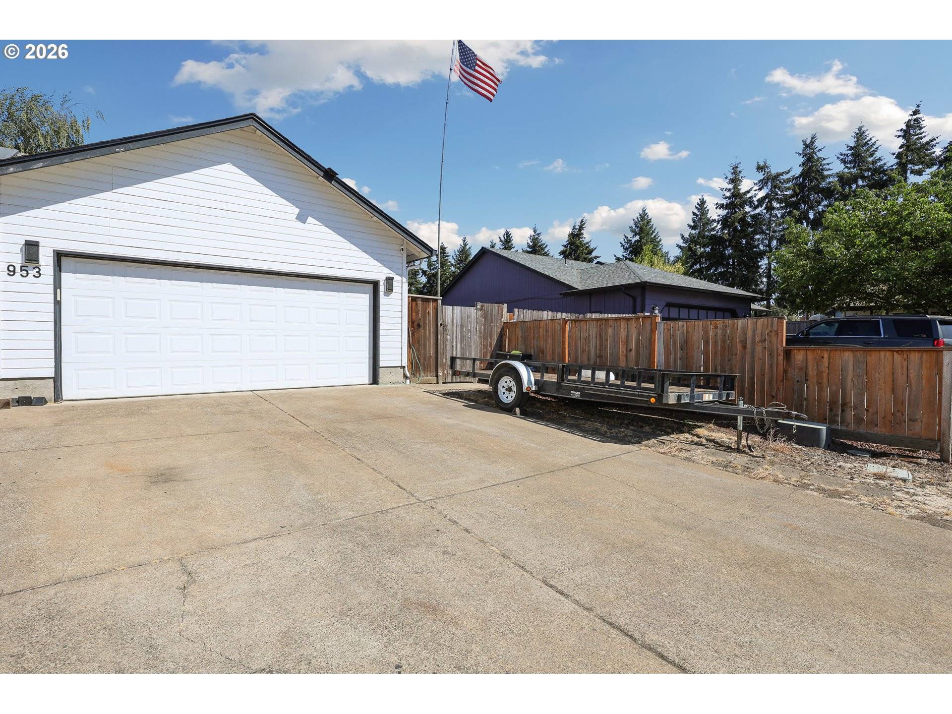 953 W 17Th AVE, Junction City, OR 97448