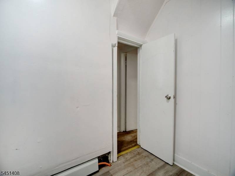 54 N 4Th St, Paterson City, NJ 07522