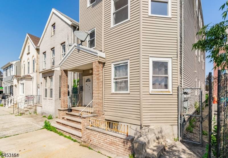 524 Mulberry St, Newark City, NJ 07114