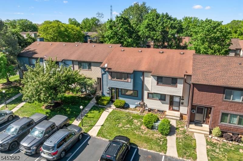 489 Brookside Ln, Hillsborough Twp., NJ 08844