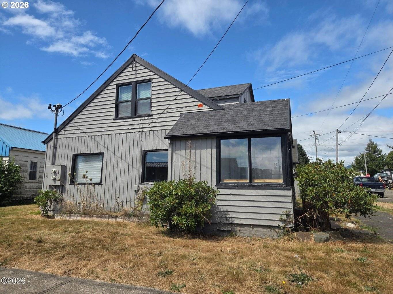 816 NESTUCCA AVE, Tillamook, OR 97141